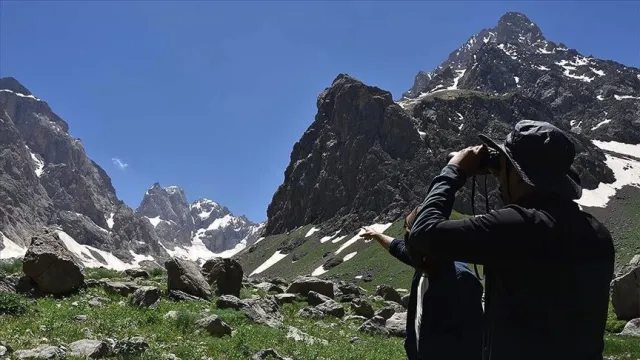 Cilo Dağı nerede? Cilo Dağı Sat Buzul Gölleri nerede? Cilo Dağı yüksekliği, rakımı kaç metre? Cilo Dağı son dakika haberleri!