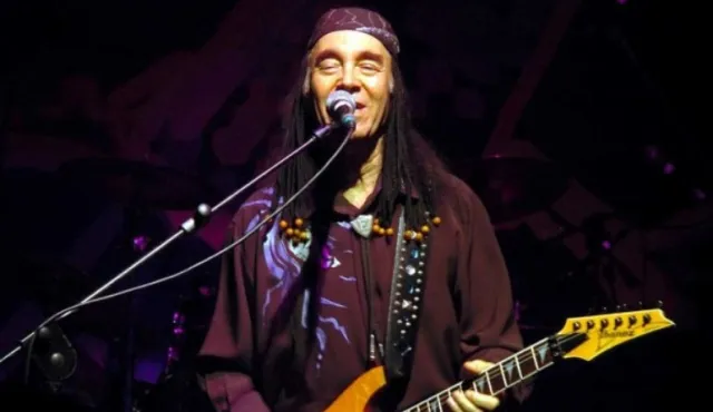 ERKİN KORAY'ın UNUTULMAZ ŞARKILARI ve SÖZLERİ... Öyle Bir Geçer Zaman Ki, Fesuphanallah, Sevince, Cemalim, Estarabim...