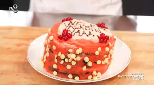 Masterchef Mavi takım kaptanı kim oldu, kaptanlık oyununu kim kazandı? 14 Ağustos 2023 Masterchef Mavi takım ve Kırmızı takım kaptanı kimdir?