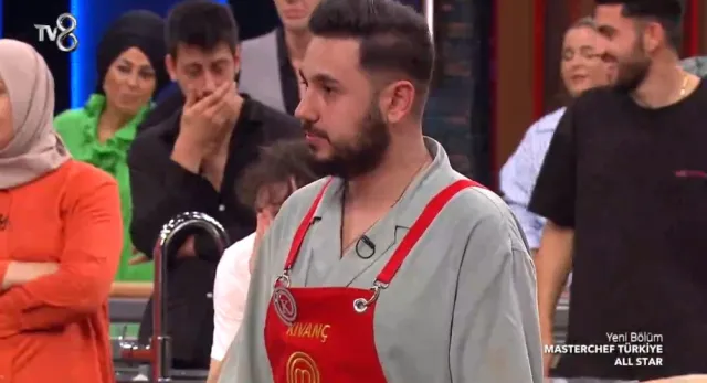 Masterchef Mavi takım ve Kırmızı takım kadrosu 2023! 14 Ağustos 2023 Masterchef yeni haftanın Mavi ve Kırmızı takım yarışmacıları kimler oldu?