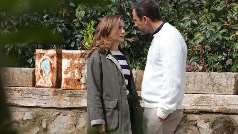 Maviye Sürgün 13. Bölüm İzle Full Show Tv Maviye Sürgün yeni bölüm tek parça izle... Maviye Sürgün final bölümü izle