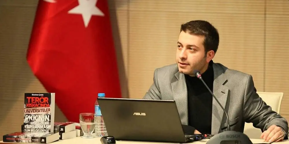 Batuhan Çolak kimdir? Aykırı Genel Yayın Yönetmeni Batuhan Çolak kaç yaşında, nereli? Batuhan Çolak neden gözaltına alındı?