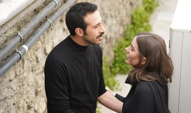 Beril Pozam ve Ersin Arıcı sevgili mi? Yalı Çapkını Suna ve Abidin gerçekte sevgili mi?