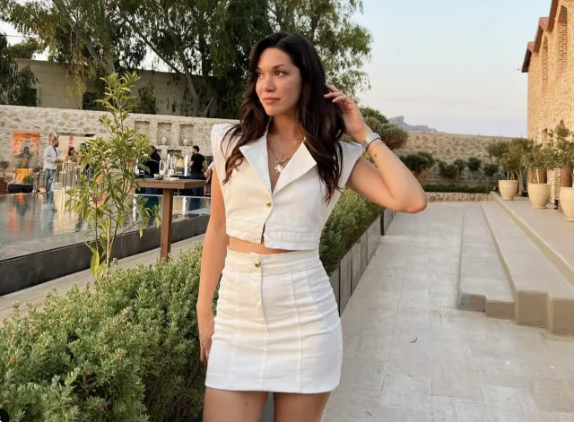 DİLEK TAŞI FİGEN KİMDİR? Dilek Taşı'nın Figen'i Hazal Subaşı kimdir, kaç yaşında, nereli, evli mi? Hazal Subaşı oynadığı filmler ve diziler!