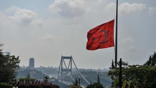 SON DAKİKA || 20 EKİM OKULLAR TATİL Mİ? Milli yasta 19-20-21 Ekim okullar tatil oldu mu? Bugün (19 Ekim) okullarda ders var mı, okula gidilecek mi?