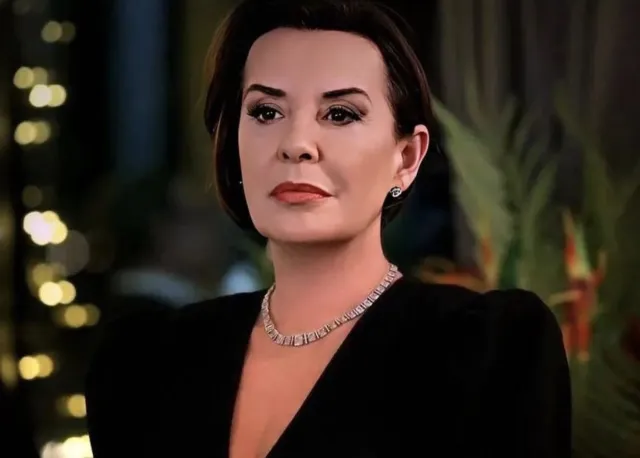 Perihan Savaş kimdir, kaç yaşında, nereli? Perihan Savaş filmleri, dizileri neler?