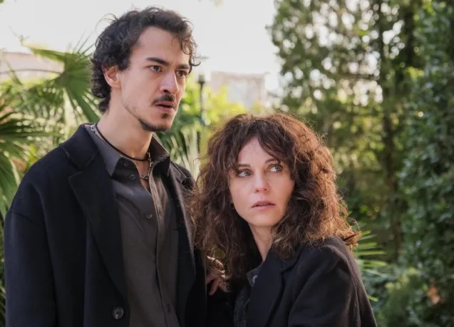 Kara dizisi neden yok, final mi yaptı? Show Tv Kara dizisi neden bitti?