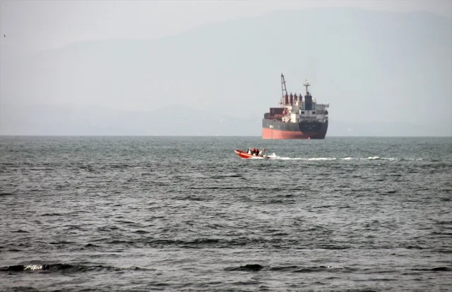 MARMARA DENİZİ'NDE GEMİ Mİ BATTI? Ne oldu?