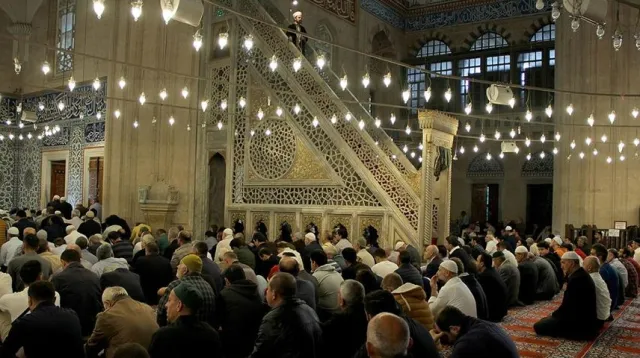 ANLAMLI CUMA MESAJLARI 23 ŞUBAT: En yeni Cuma mesajları neler? Kısa, ayetli ve hadisli Cuma mesajları hangisi?