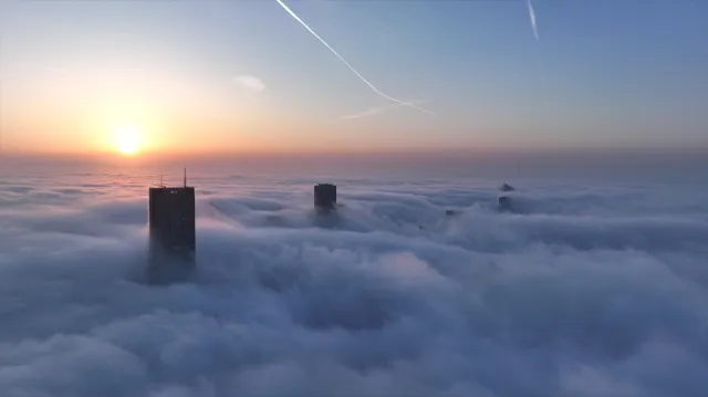 İstanbul'da yoğun sis etkisi: Ulaşımı etkiledi mi, seferler iptal mi?