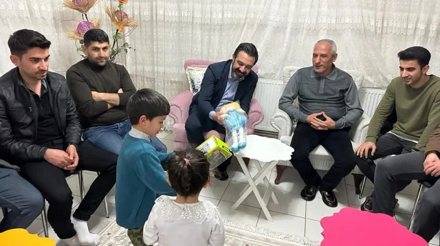 Ekrem Olğaç kimdir? AK Parti Siirt Belediye Başkan adayı Ekrem Olğaç kaç yaşında, nereli?