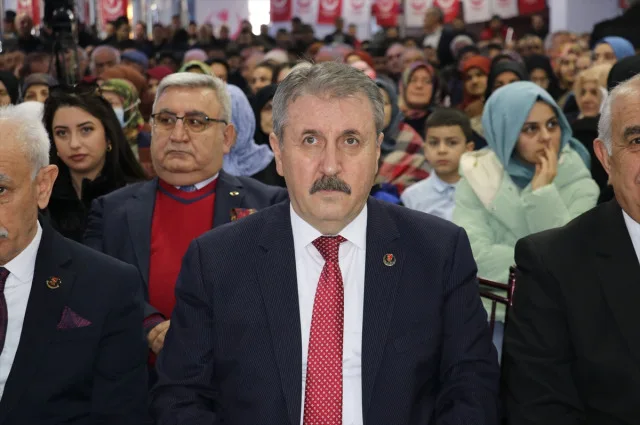 Mustafa Destici kaza mı yaptı? Olay ne zaman oldu? BBP Başkanı Mustafa Destici kaza mı yaptı?