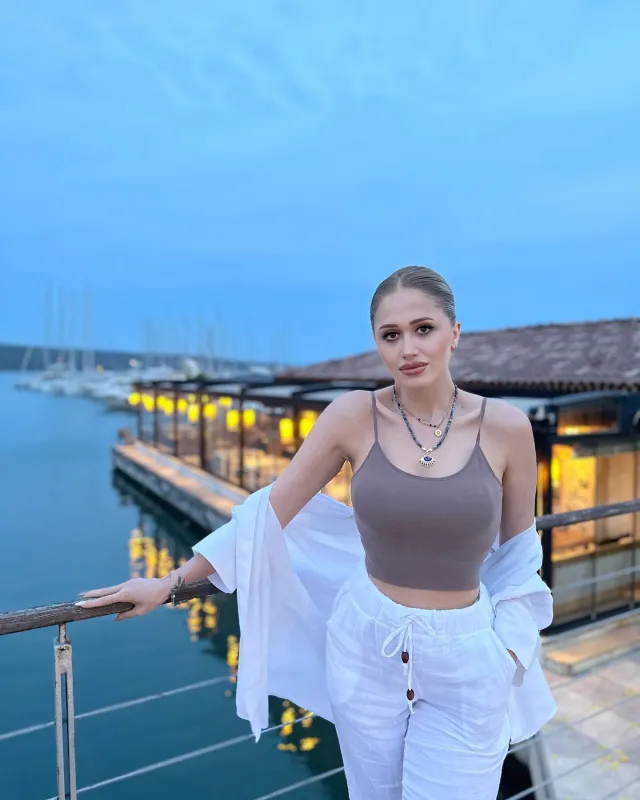 Simurg Sarsılmaz kimdir kaç yaşında? Muhtar adayı Simurg Sarsılmaz nereli?