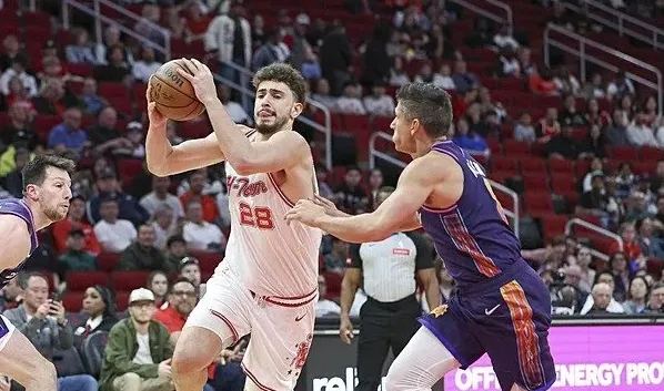Alperen Şengün NBA rekoru kırdı! Houston Rockets forması giyen Alperen Şengün kaç sayı ile Spurs maçına damga vurdu?