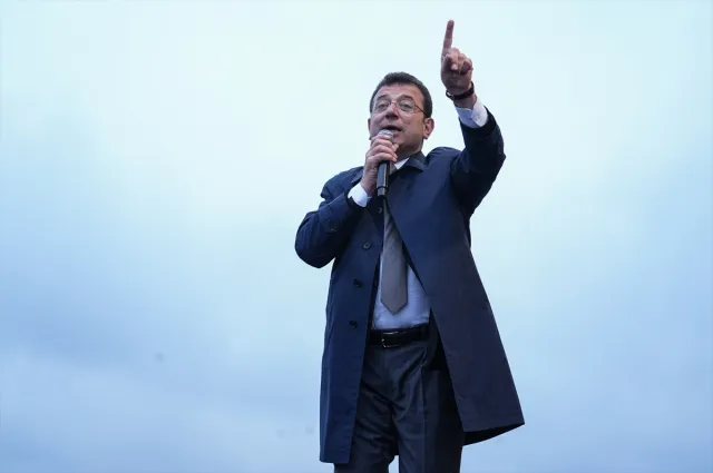 İmamoğlu mu Kurum mu? Anketlerde hangi aday önde çıkıyor? İstanbul'da hangi aday önde?