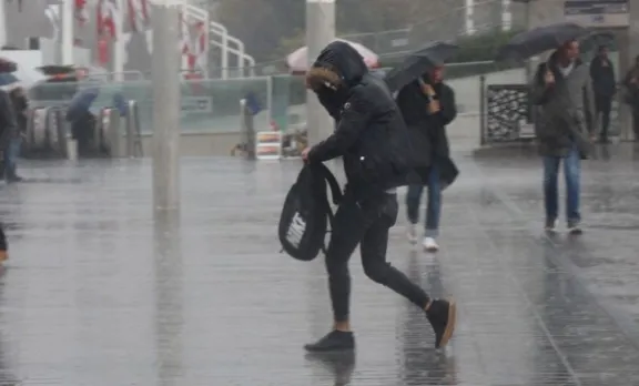 Meteoroloji 45 ili uyardı! Türkiye'de hangi illerde yağış var? İşte sarı kod verilen iller...