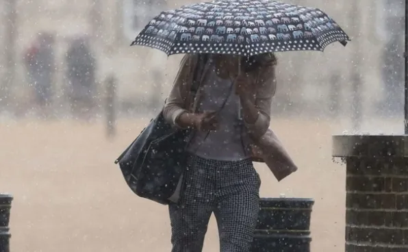 Meteoroloji 45 ili uyardı! Türkiye'de hangi illerde yağış var? İşte sarı kod verilen iller...