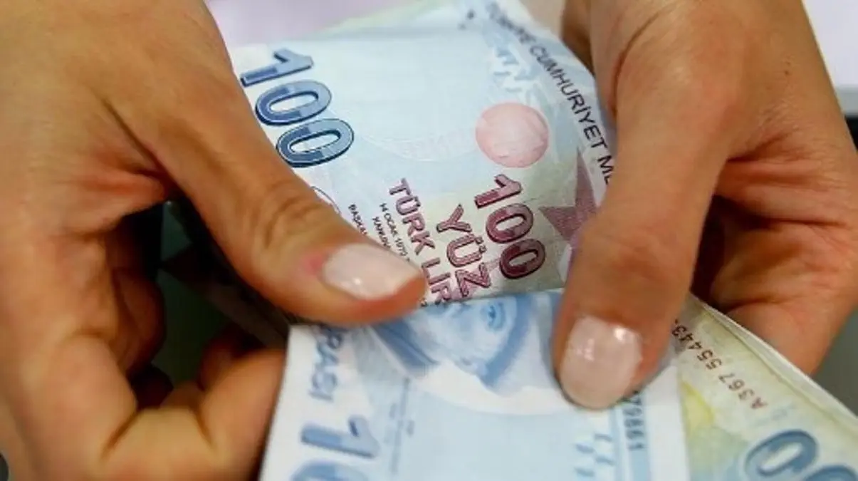 5000 lira ikramiye kimlere verilecek? Emekliye 5 bin lira ikramiye ne zaman ödenecek, hesaba ne zaman geçer?