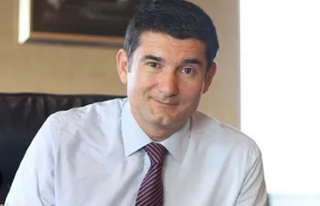 Altınbaş Üniversitesi Rektörü Prof. Dr. Çağrı Erhan kimdir? Prof. Dr. Çağrı Erhan kaç yaşında, nereli? Çağrı Erhan kitapları nelerdir?