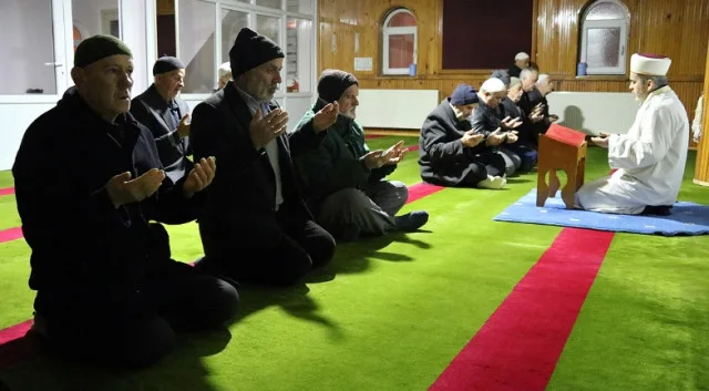 ANLAMLI CUMA MESAJLARI 23 ŞUBAT: En yeni Cuma mesajları neler? Kısa, ayetli ve hadisli Cuma mesajları hangisi?