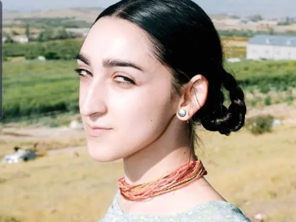 Armine Harutyunyan kimdir? Gucci'nin Ermeni modeli Armine Harutyunyan terör örgütüne mi katıldı?