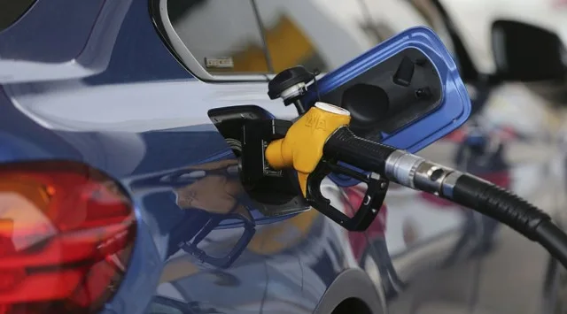 Benzine zam var mı? Motorin, LPG fiyatları ne kadar oldu? 23-24 Ocak güncel yakıt fiyatları!