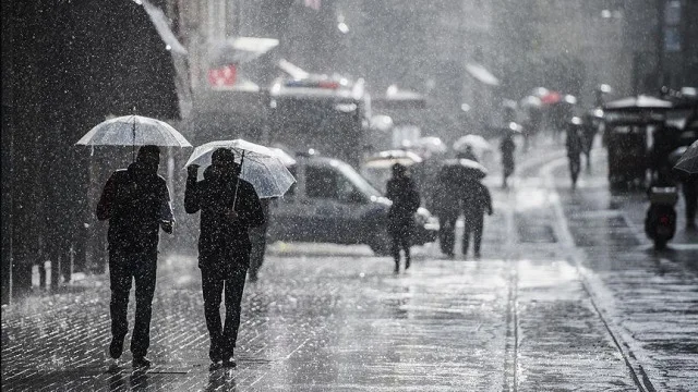 BUGÜN (11 ARALIK) İSTANBUL'da hava durumu nasıl olacak, yağmur var mı? İSTANBUL 11 ARALIK 5 günlük hava durumu! Bu hafta sonu hava nasıl?