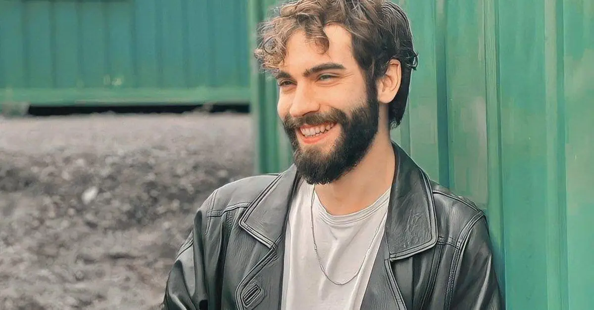 Burak Berkay Akgül kimdir? Burak Berkay Akgül kaç yaşında, nereli? Burak Berkay Akgül boyu ve kilosu kaç? - HY Gazete