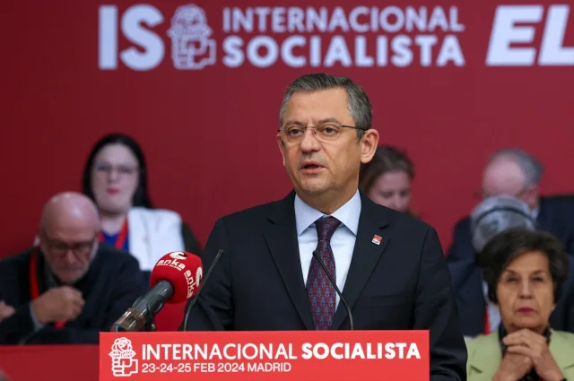 CHP, DEM Parti ile ittifak mı? Özgür Özel ne dedi?