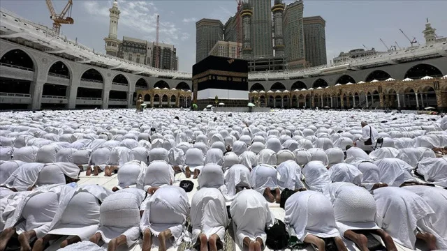 Cuma ezanı kaçta? İl il cuma saatleri! 11 Ağustos Cuma ezanı ne zaman okunur?