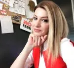 Dicle Canova kimdir? Dicle Canova kaç yaşında, nereli? Dicle Canova evli mi? - HY Gazete, Haymana Gazetesi