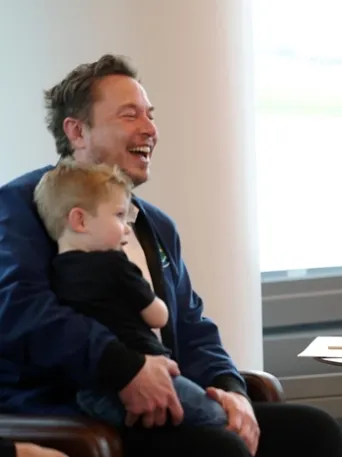 Elon Musk'ın çocuğunun adı ne, okunuşu nasıl? Elon Musk'ın oğlu X Æ A-12'in okunuşu!