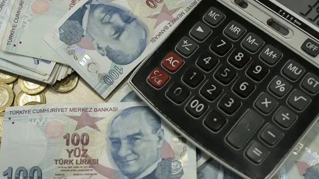 Emekliye 8 bin 77 lira seyyanen zam, en düşük 15 bin TL maaş! Ara zamda yüzde 100'e yakın artış beklentisi
