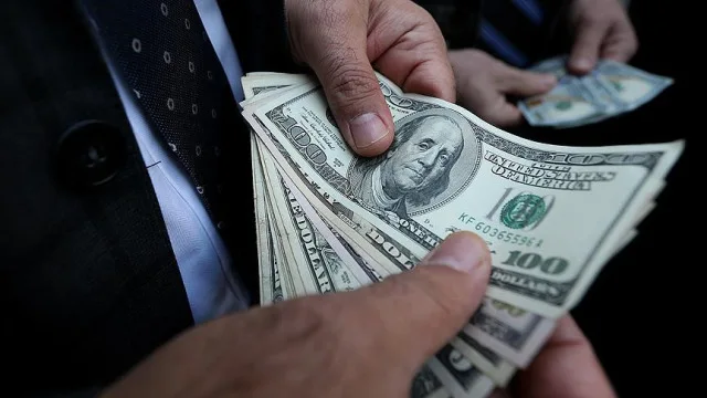 FED faiz kararı artarsa dolar ne olur? FED faiz kararı yükselirse dolar nasıl, ne yönde etkilenir?