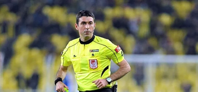 Hakan Ceylan kimdir, kaç yaşında, nereli, hangi takımlı? Hakan Ceylan evli mi, eşi kim, çocuğu var mı?