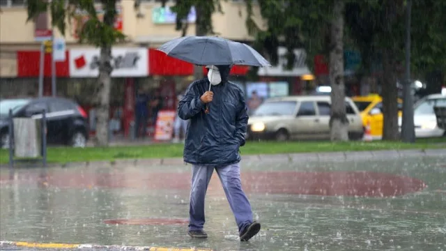 İstanbul sağanak yağış uyarısı geldi mi, sağanak yağış ne zaman bitecek, başladı mı?
