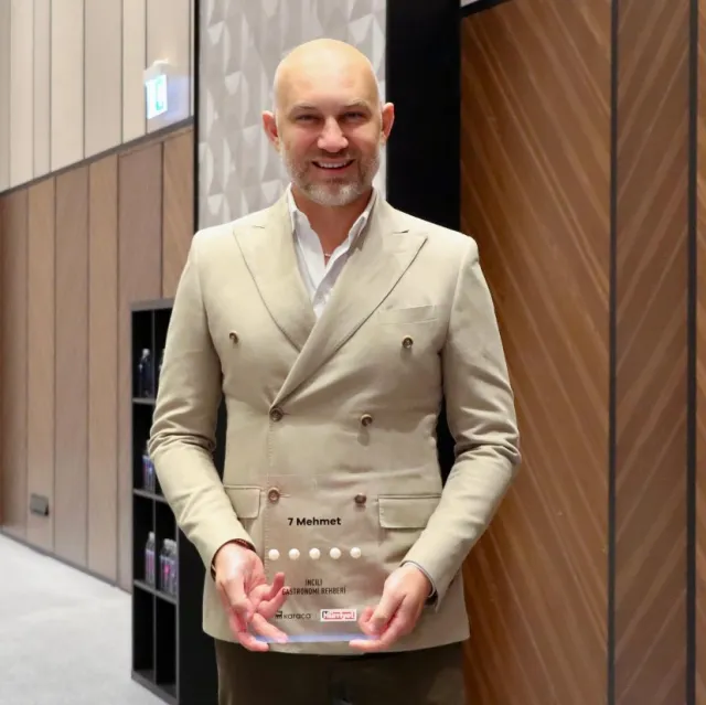 Mehmet Akdağ kimdir? Masterchef konuğu Şef Mehmet Akdağ kaç yaşında, nereli, mesleği ne, kitapları neler? Hayatı ve biyografisi!