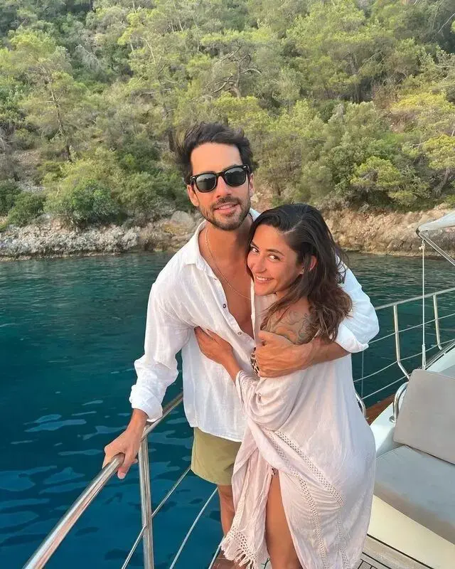Melek Mosso nişanlısı Serkan Sağdıç Kimdir? Serkan Sağdık kaç yaşında, ne iş yapıyor? - HY Gazete, Haymana Gazetesi