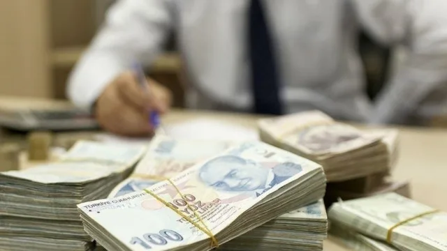 Memurun zam tablosu! En düşük memur maaşı 31 bin 510 TL'ye göz kırptı! Memur, memur emeklisi maaşı için hesap kitap zamanı!