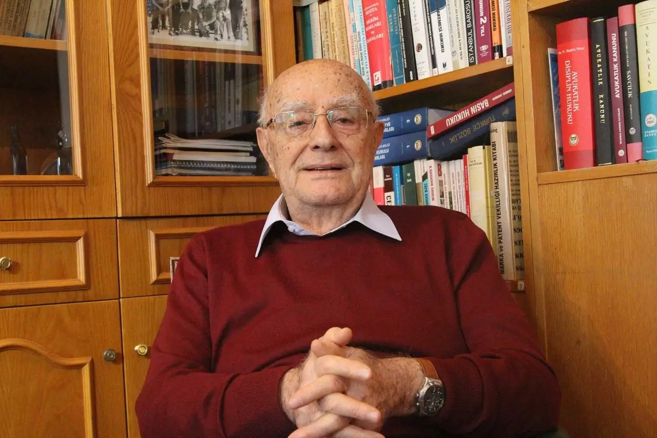 Turgut Kazan kimdir? Turgut Kazan kaç yaşında, nereli? Turgut Kazan ne iş yapıyor? - HY Gazete, Haymana Gazetesi