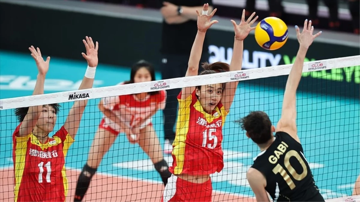 VAKIFBANK ECZACIBAŞI Maçı hangi kanalda, saat kaçta? Kulüpler Dünya Şampiyonası final maçı Eczacıbaşı - VakıfBank final maçı ne zaman, saat kaçta?