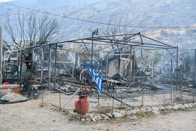 Yunanistan'daki yangınlarda ölü var mı, kaç kişi öldü?