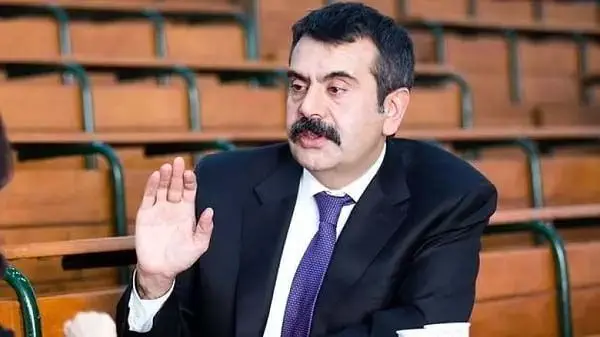 Yusuf Tekin kimdir? Yusuf Tekin kaç yaşında, aslen nereli? Yusuf Tekin Hayatı ve biyografisi - HY Gazete